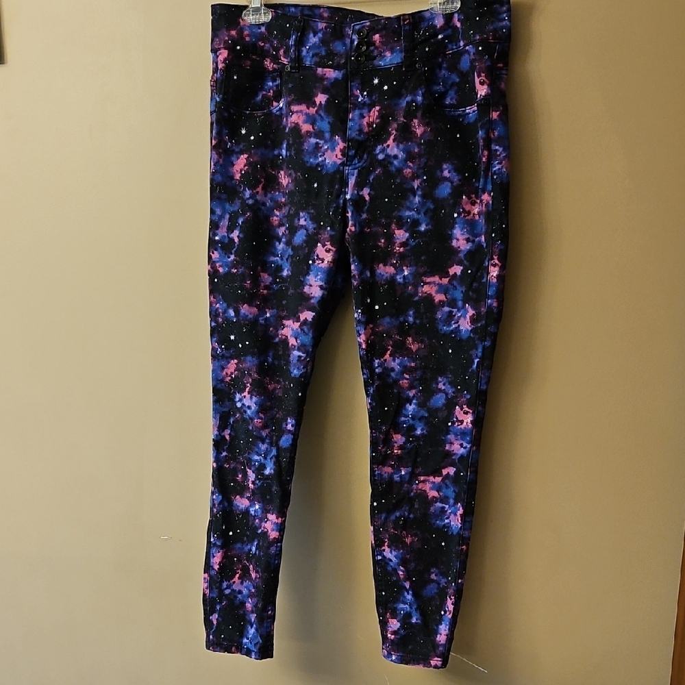 Blackheart Super Skinny Galaxy Jeans Size 15 EUC